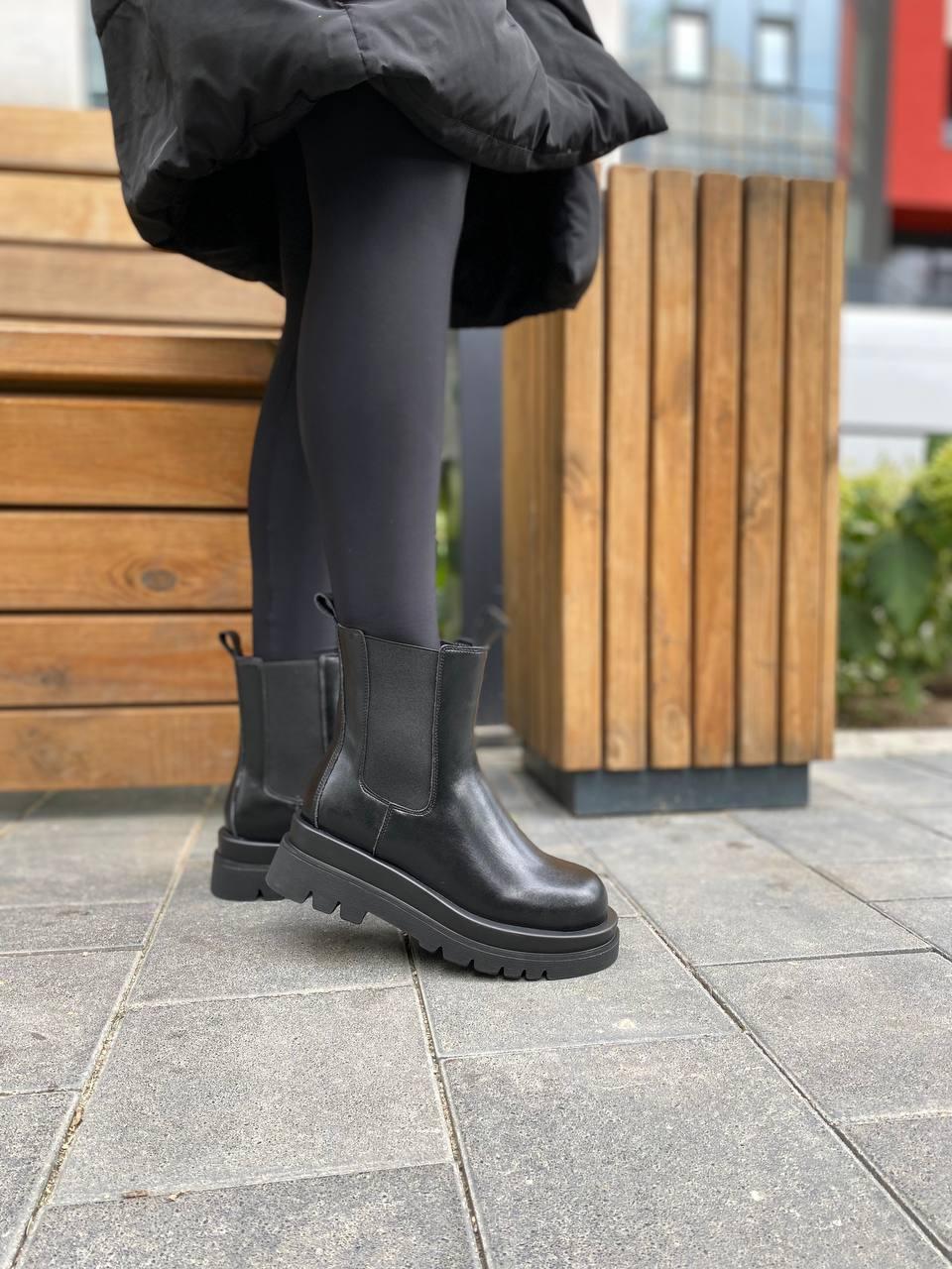 Bottega Veneta Full Black (No Logo)