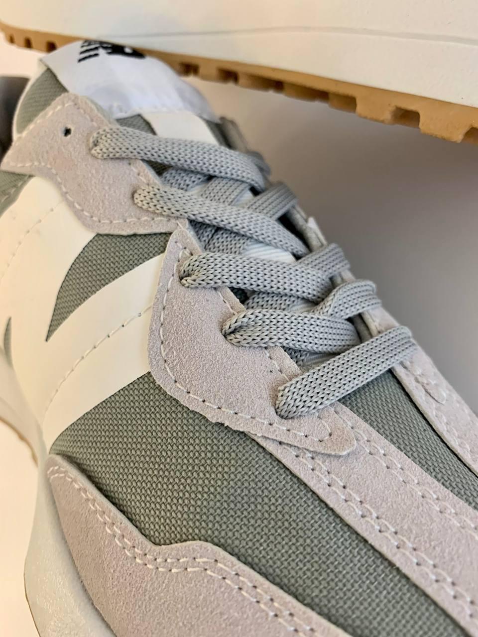 New Balance 327 Beige Green