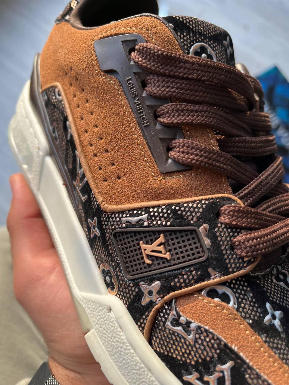 Louis Vuitton Trainer Brown