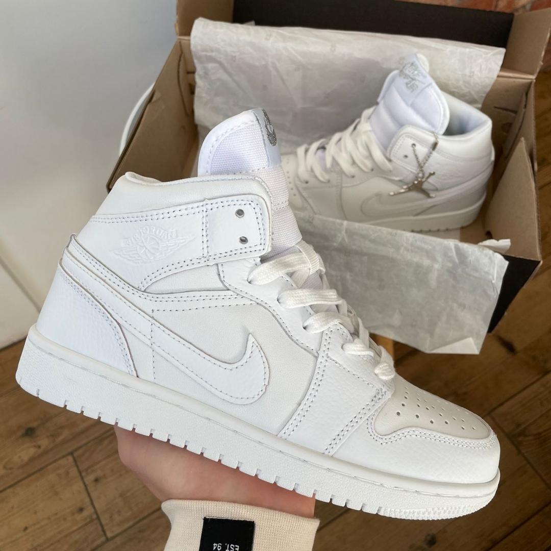 Nike Air Jordan 1 Retro High Full White v2