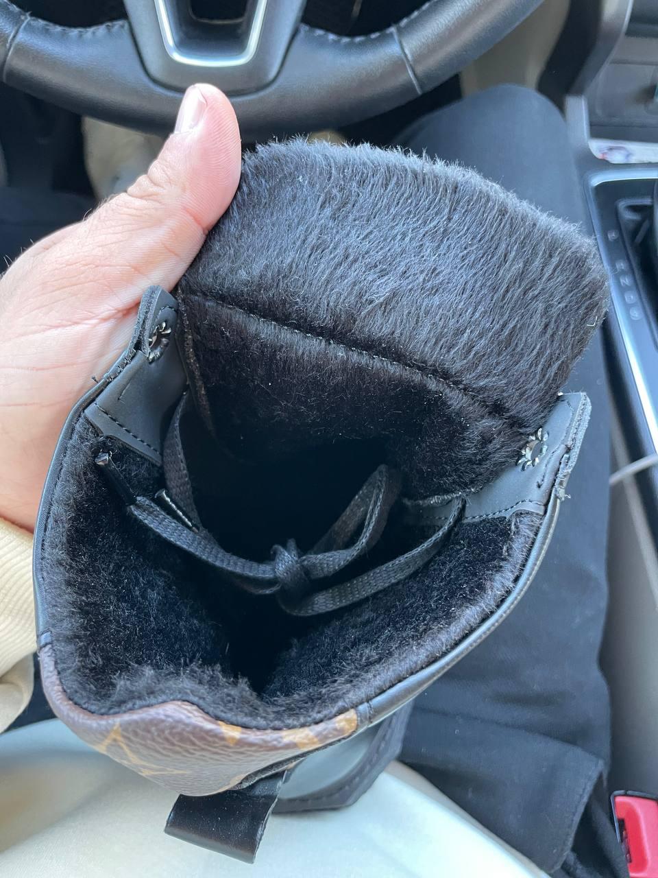 Louis Vuitton Boots Black Brown Fur v2
