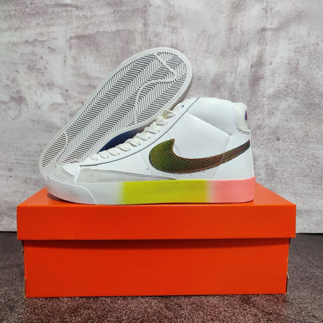 Nike Blazer Mid 77 Multicolor