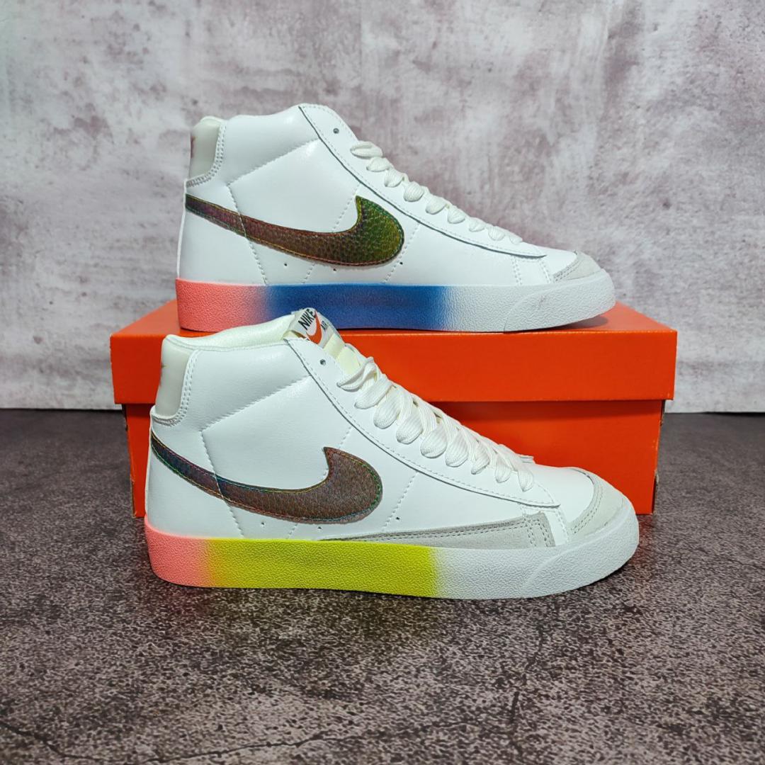 Nike Blazer Mid 77 Multicolor
