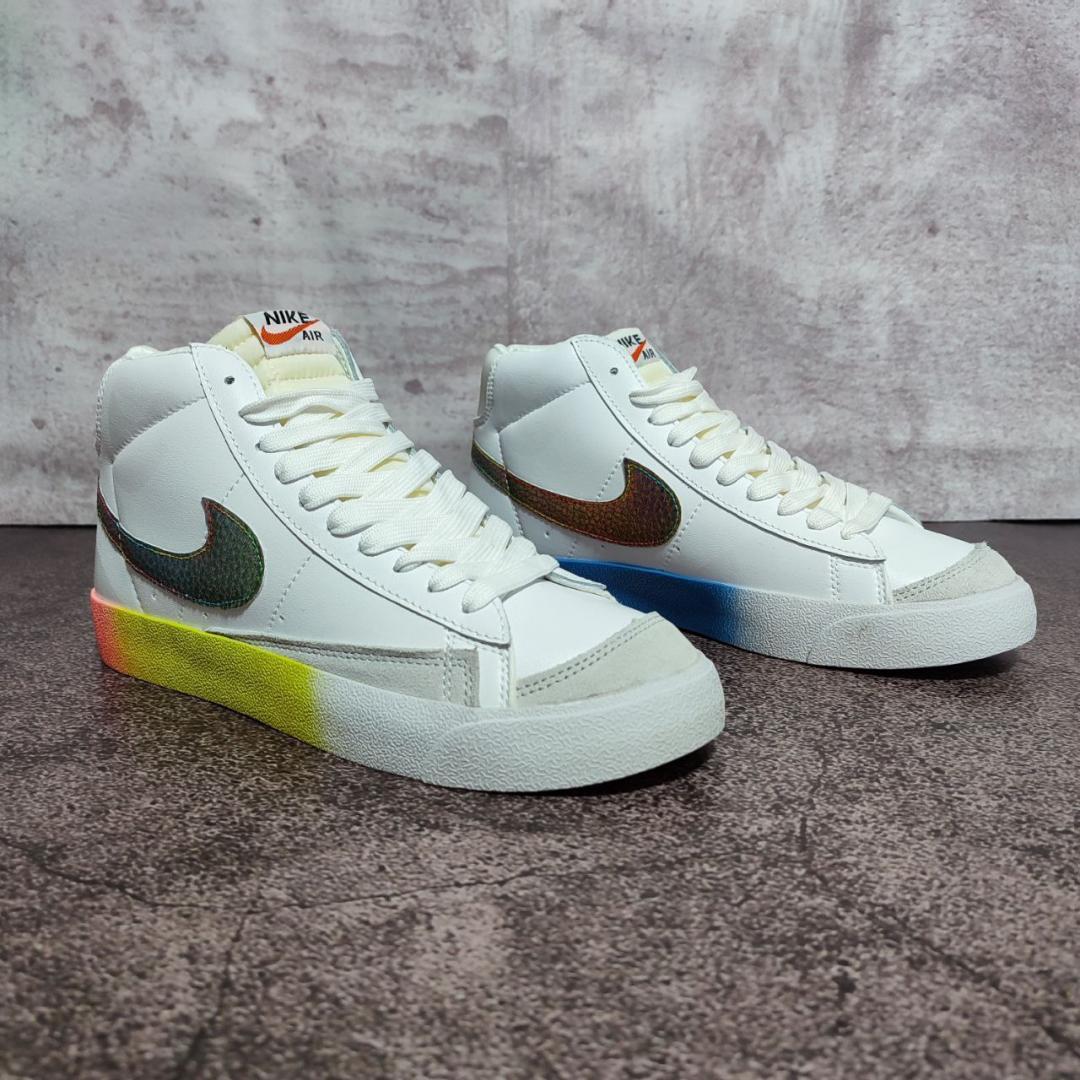 Nike Blazer Mid 77 Multicolor