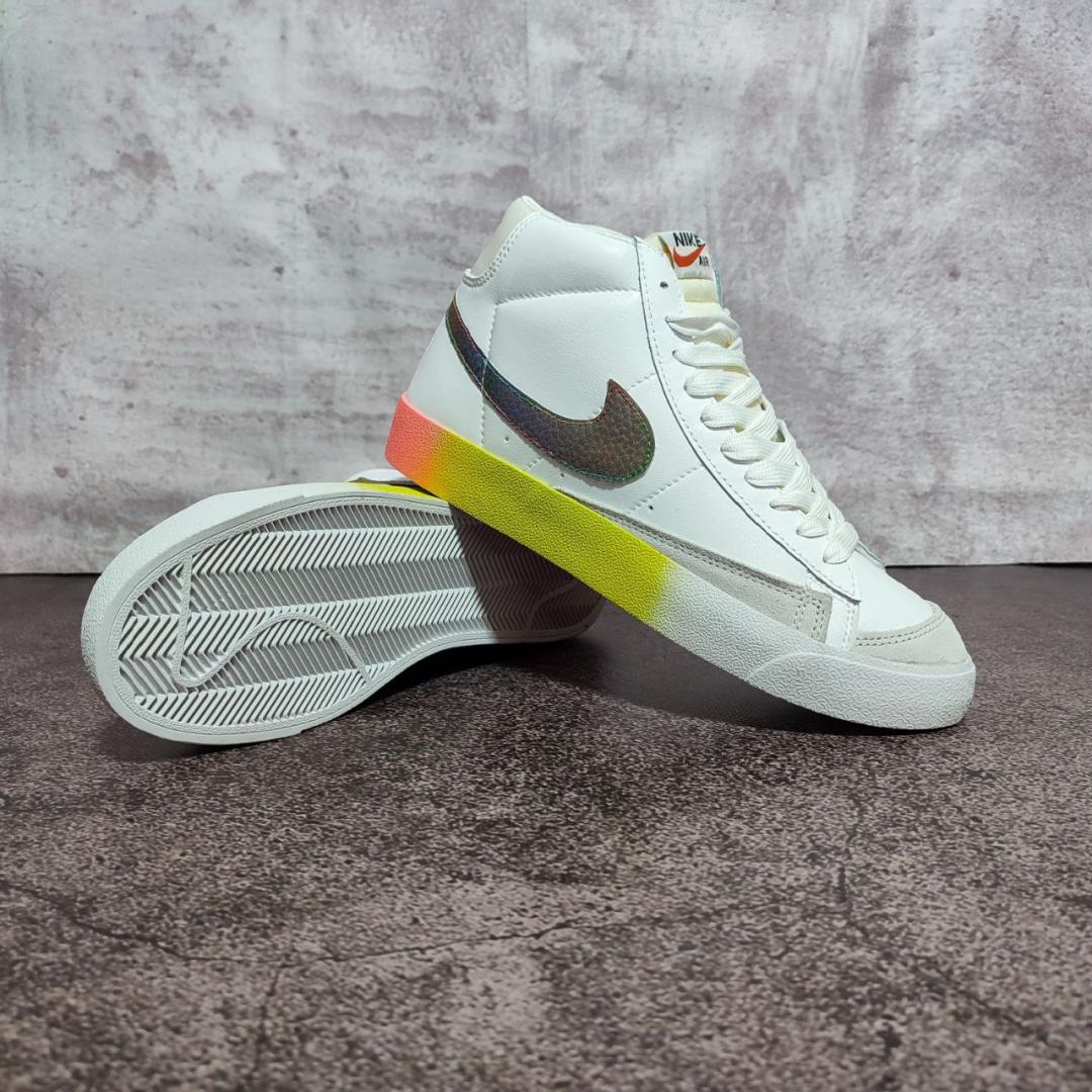 Nike Blazer Mid 77 Multicolor