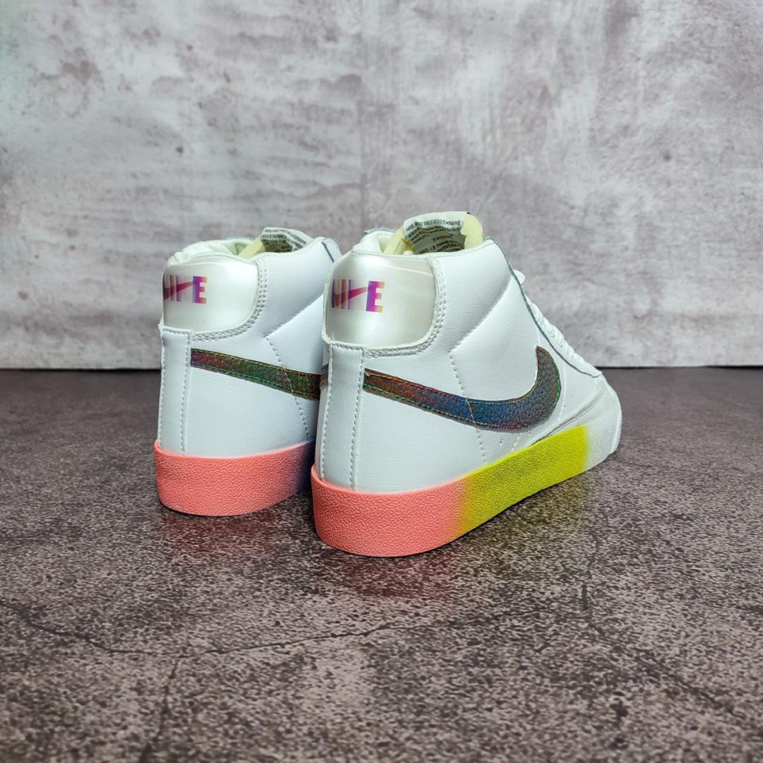 Nike Blazer Mid 77 Multicolor