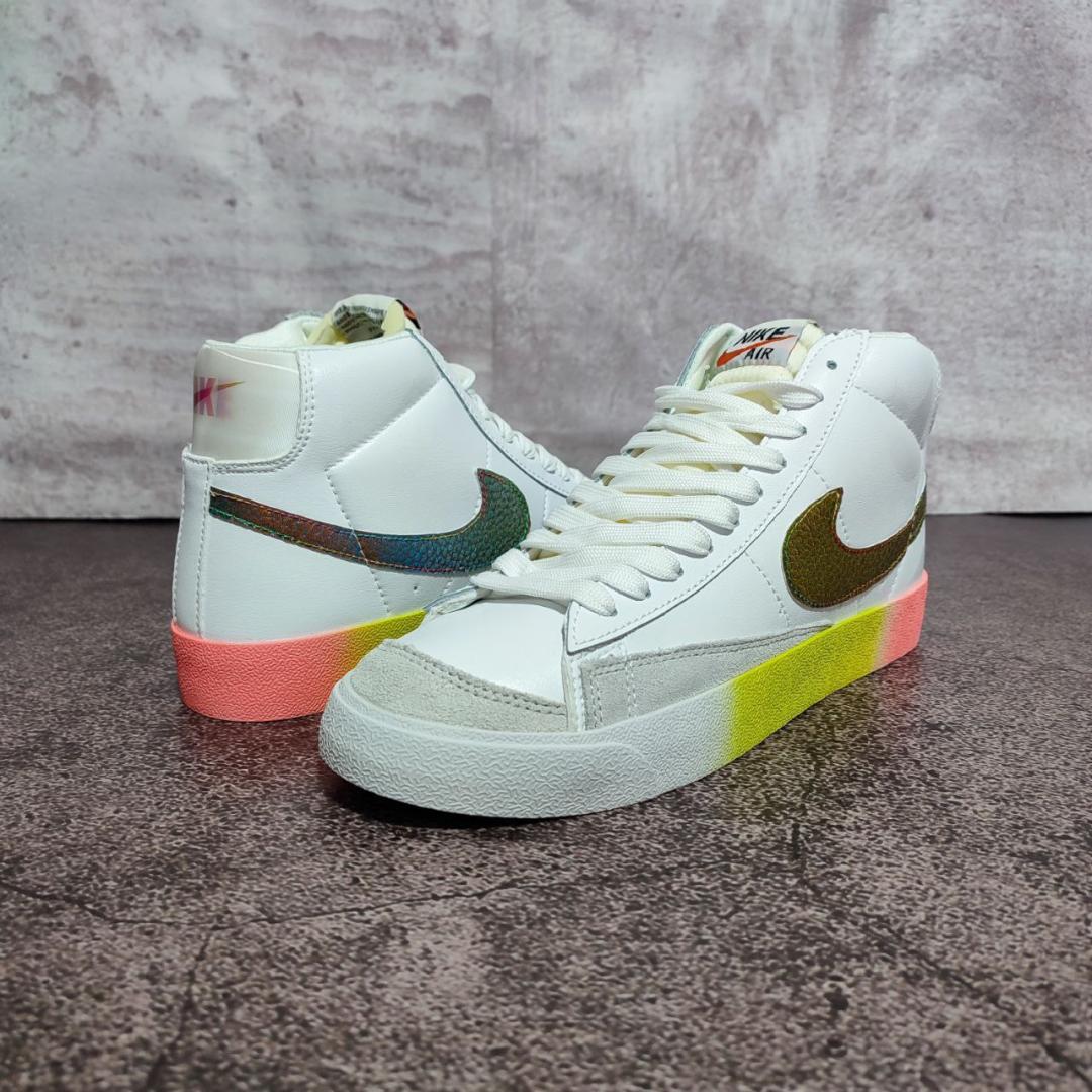 Nike Blazer Mid 77 Multicolor