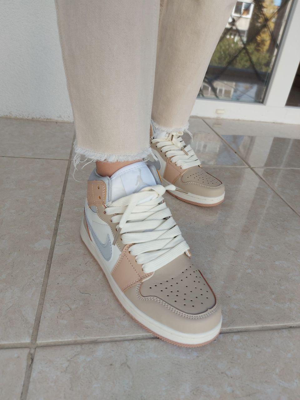 Nike Air Jordan 1 Retro Cream