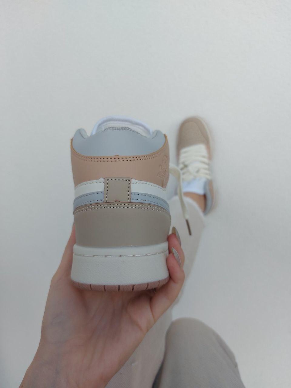 Nike Air Jordan 1 Retro Cream