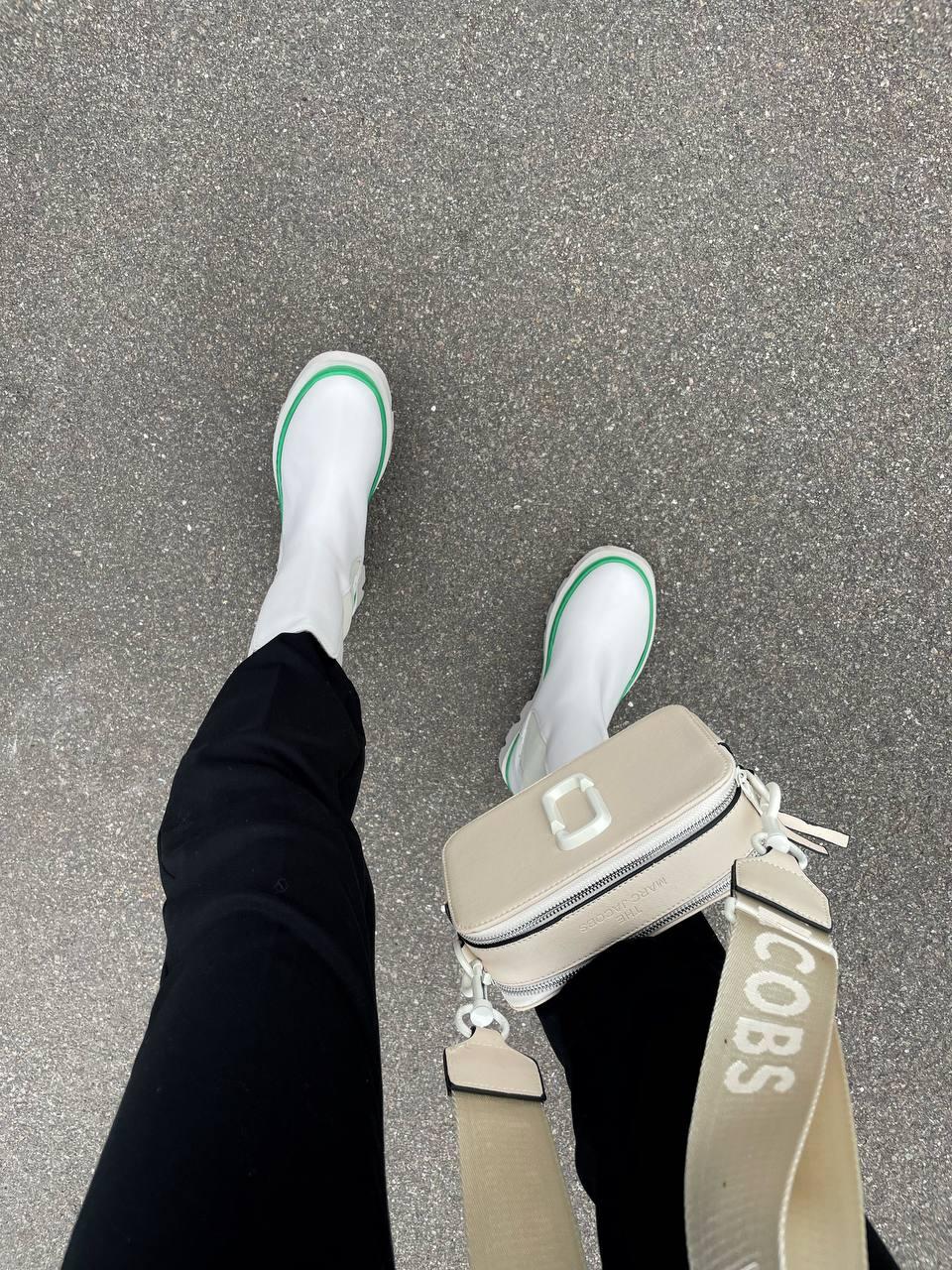 Bottega Venata White Green Fur