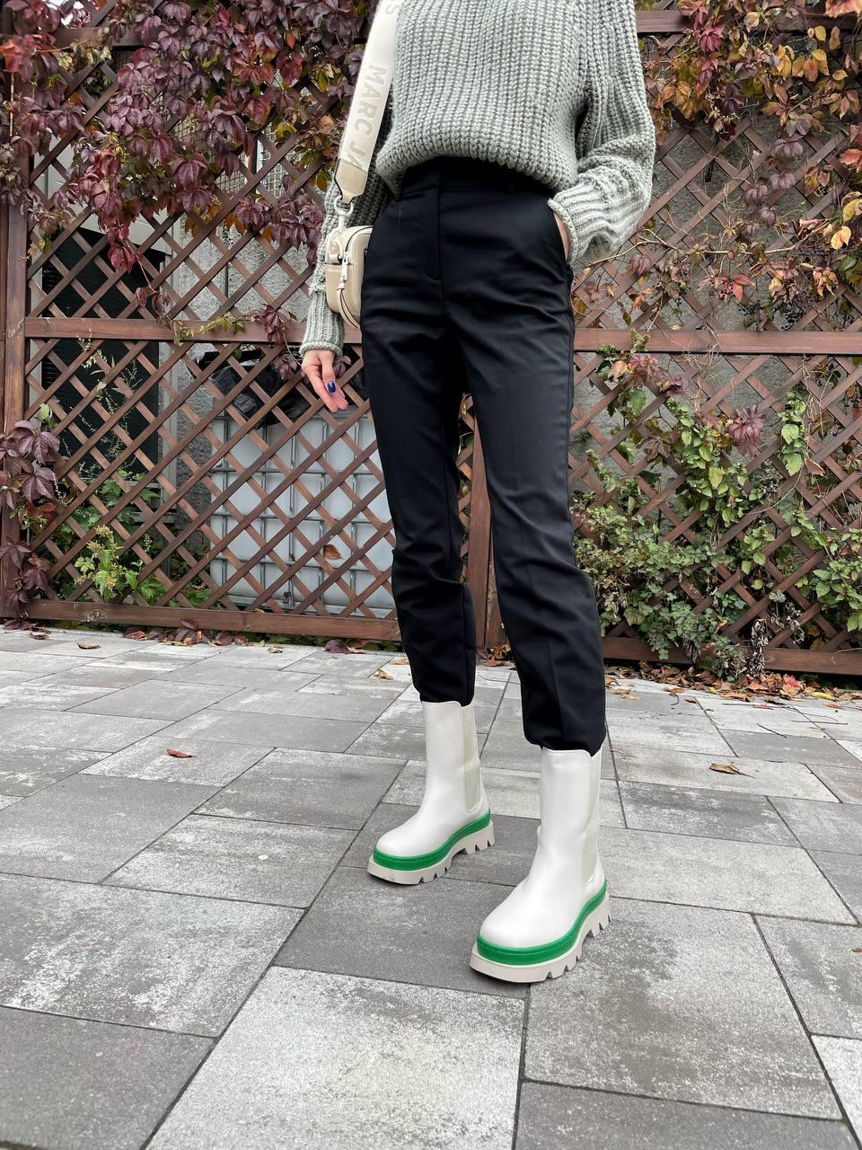 Bottega Venata White Green Fur