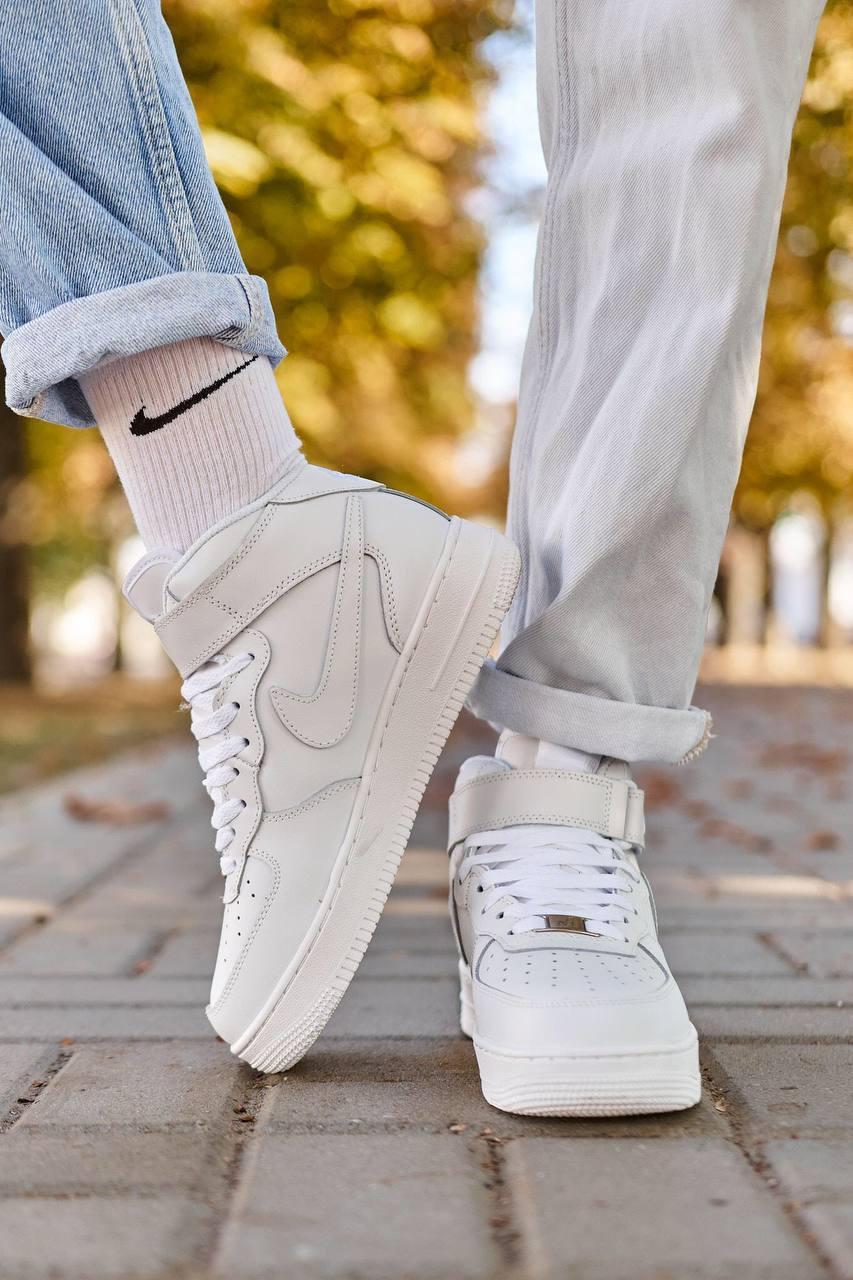 Nike Air Force Mid Winter White