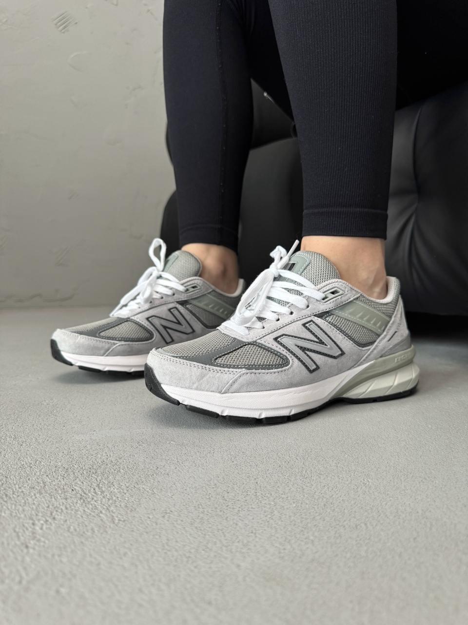 New Balance 990 V5 Grey