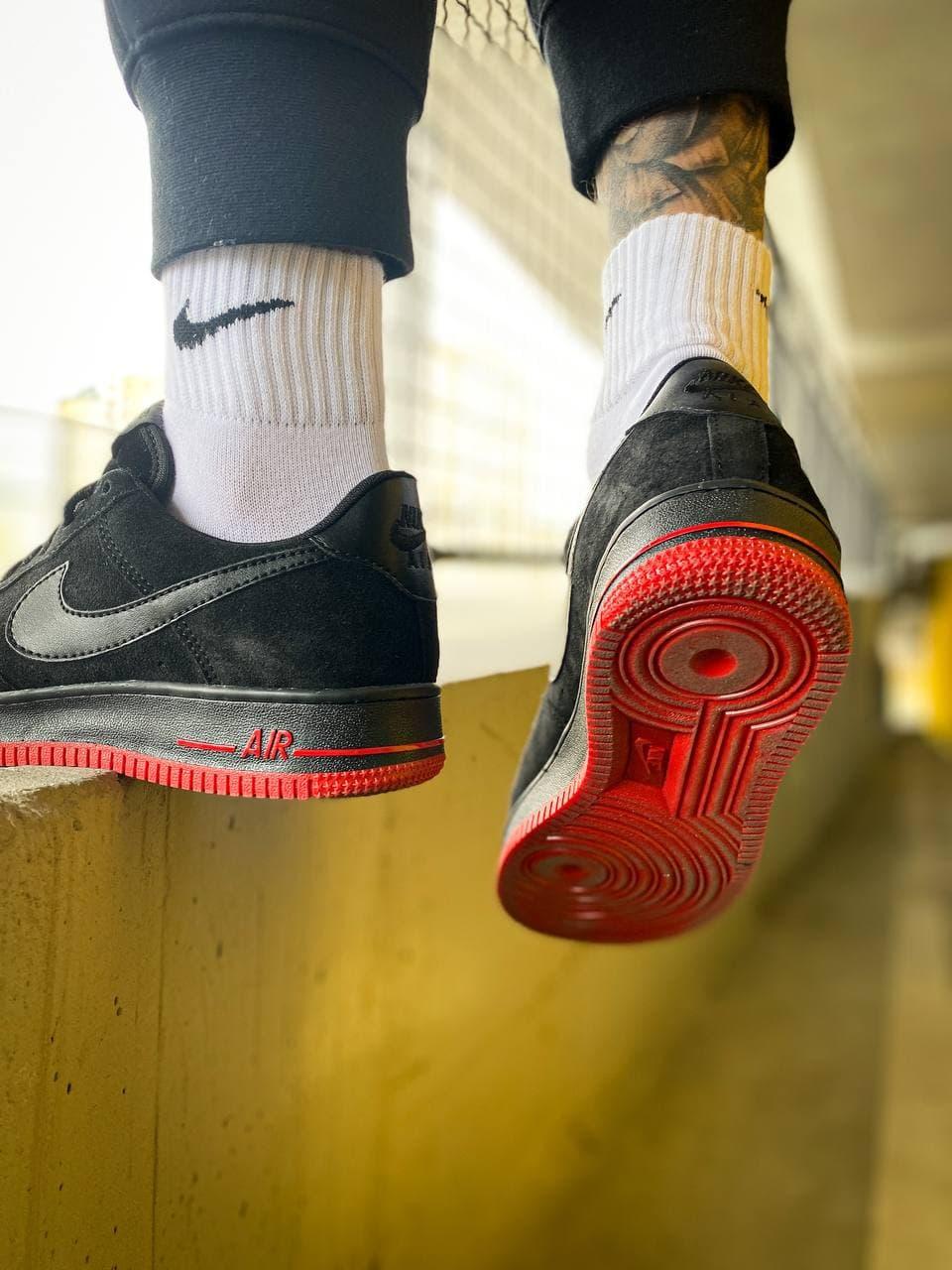 Nike Air Force 1 Black Red 3