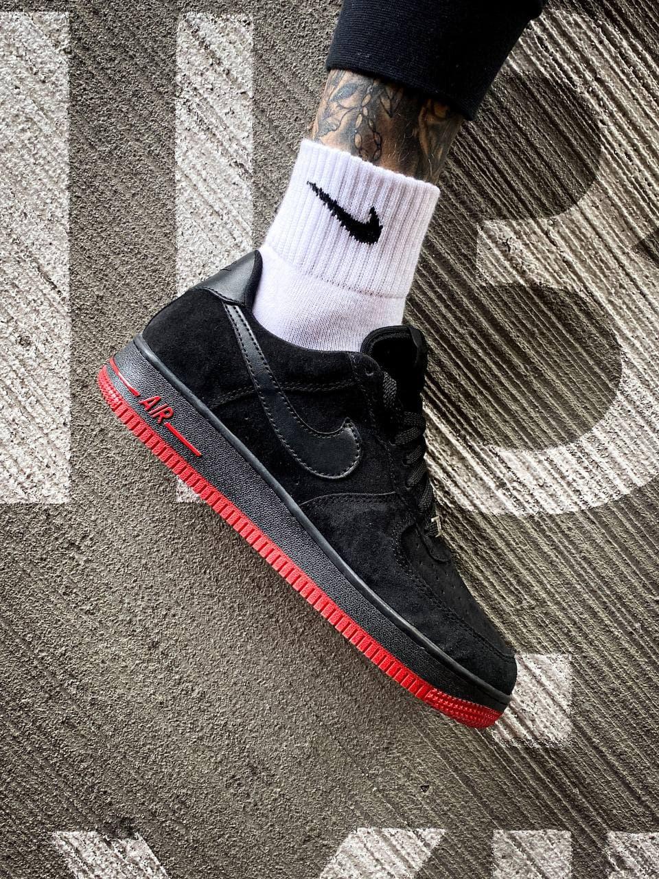 Nike Air Force 1 Black Red 3