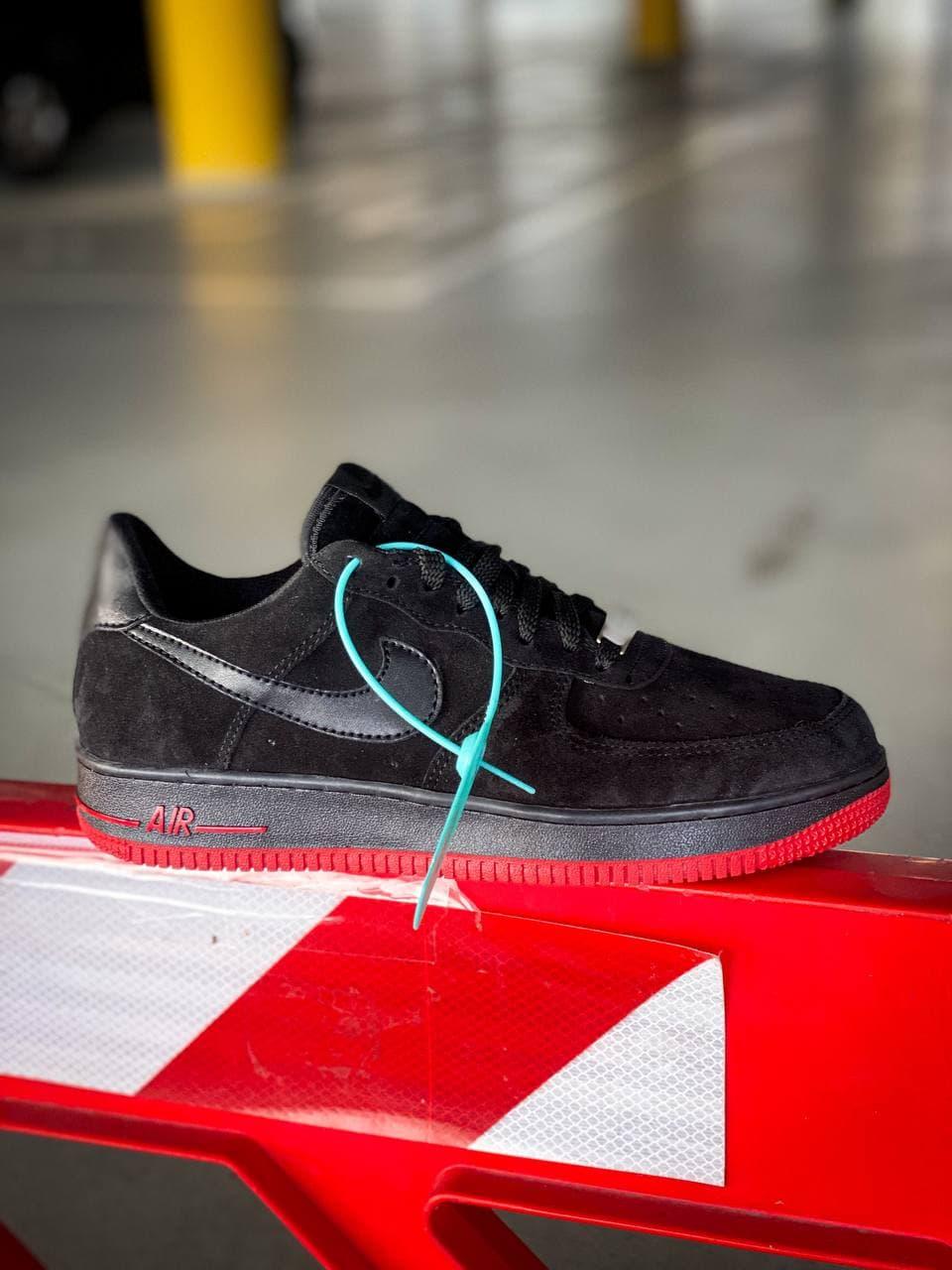 Nike Air Force 1 Black Red 3