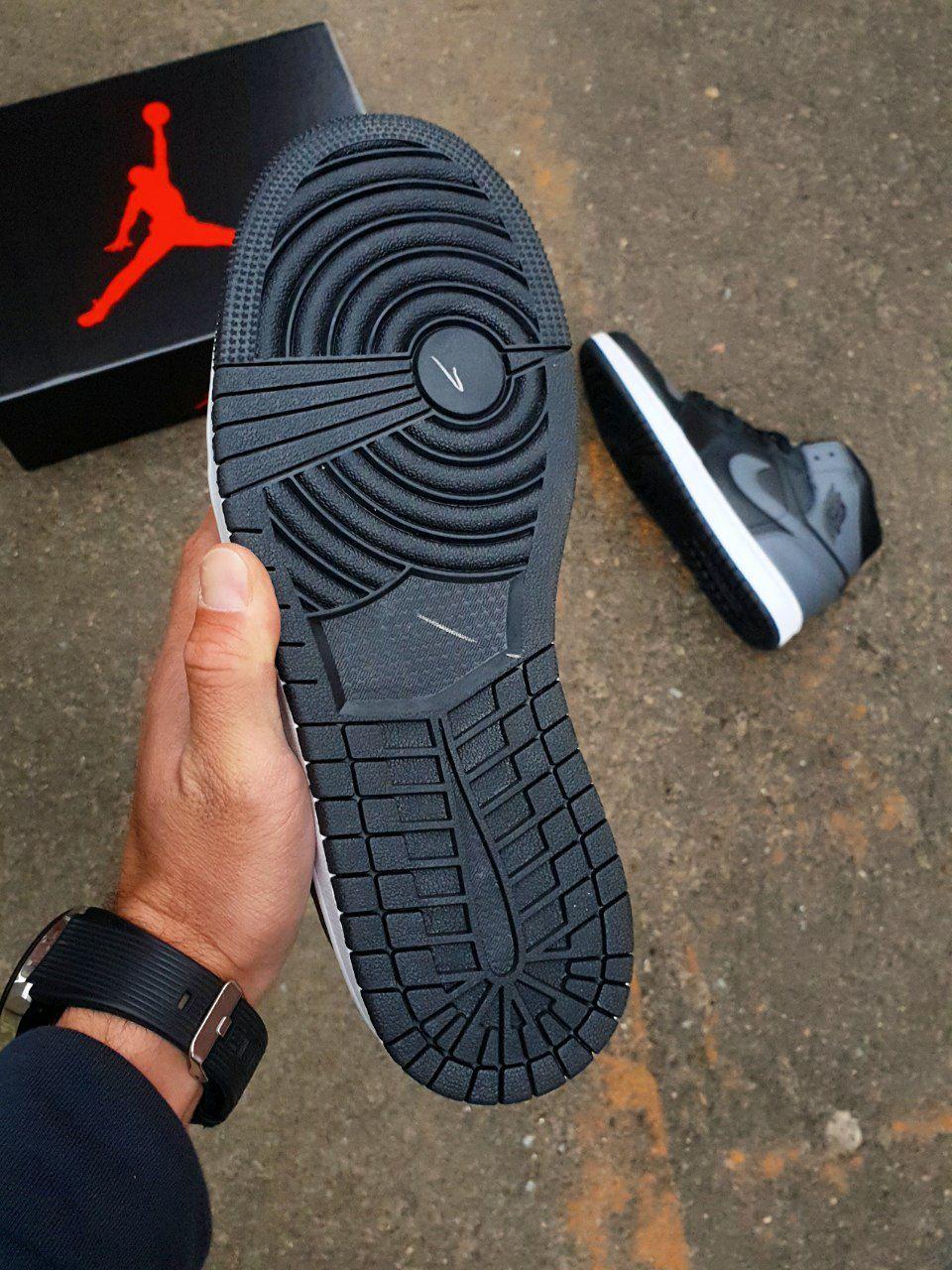 Nike Air Jordan 1 Retro High Black Grey 2.0