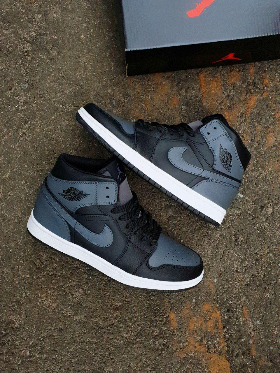Nike Air Jordan 1 Retro High Black Grey 2.0