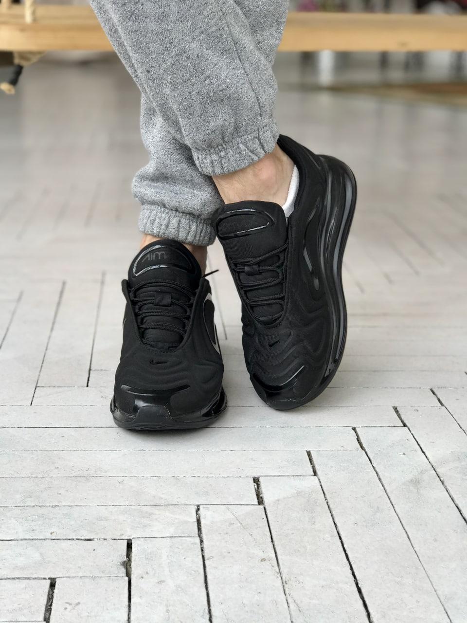 Nike Air Max 720 Black 1