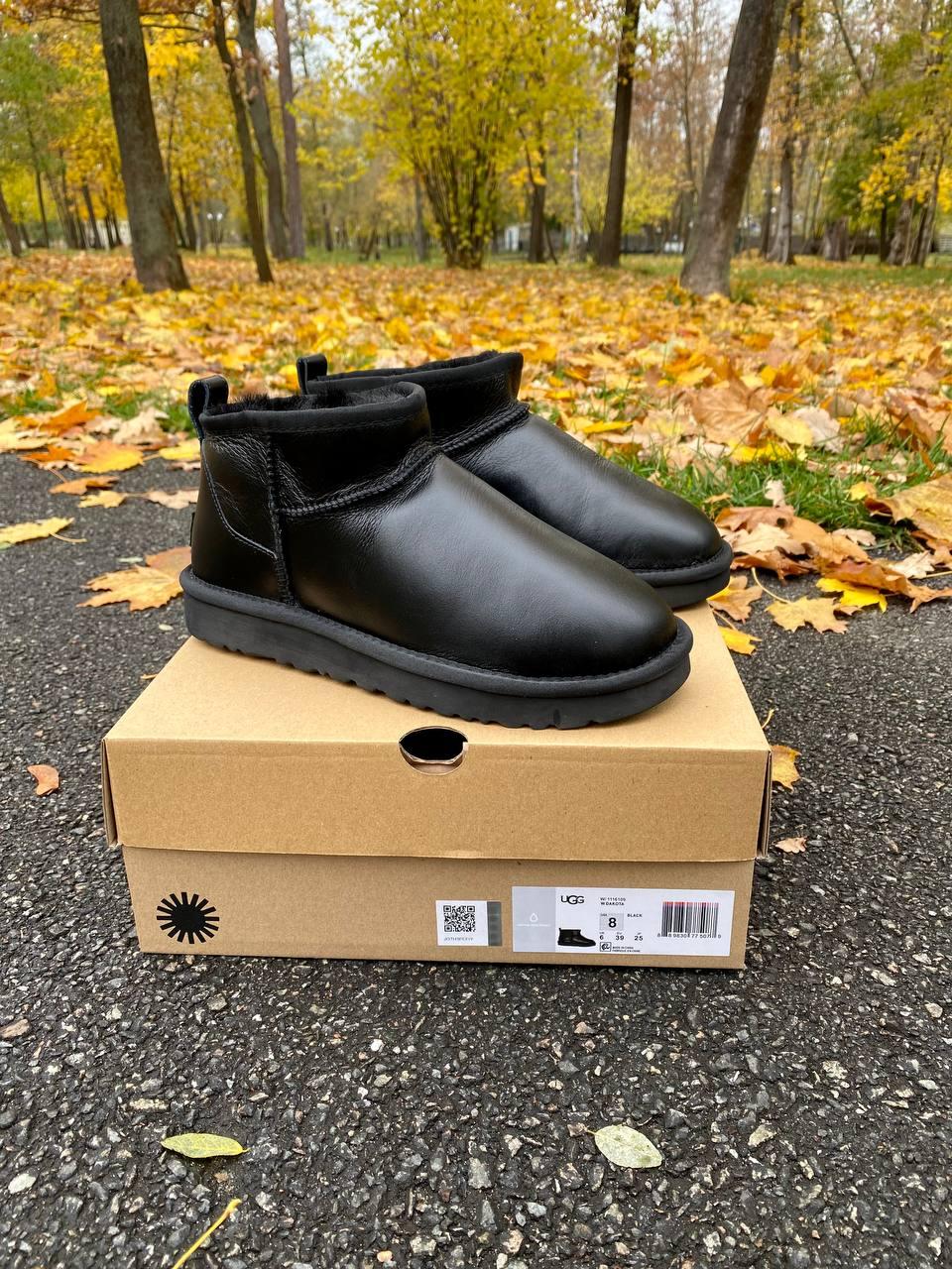 Ugg Ultra Mini Black 1.0