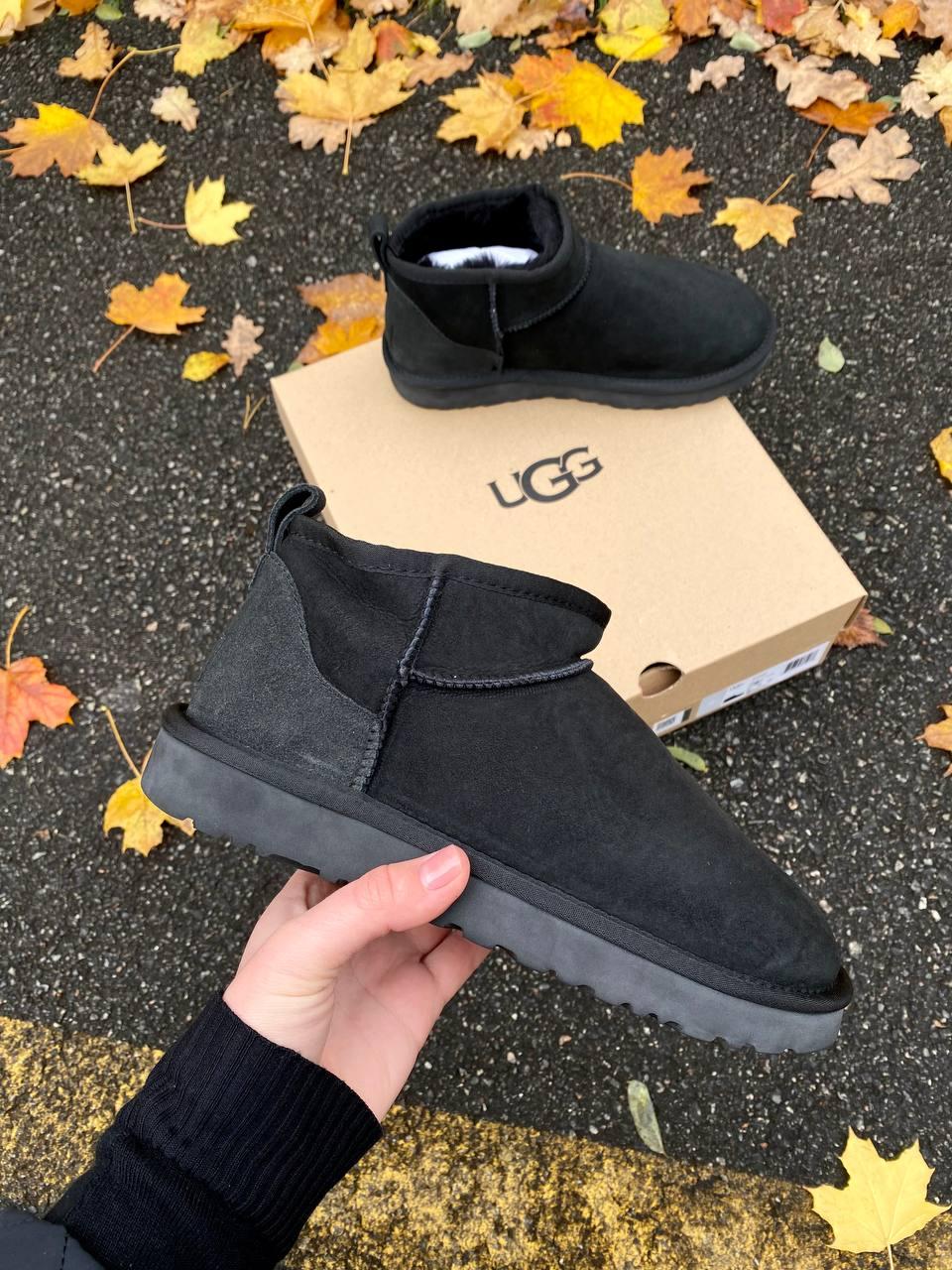 Ugg Ultra Mini Black v3
