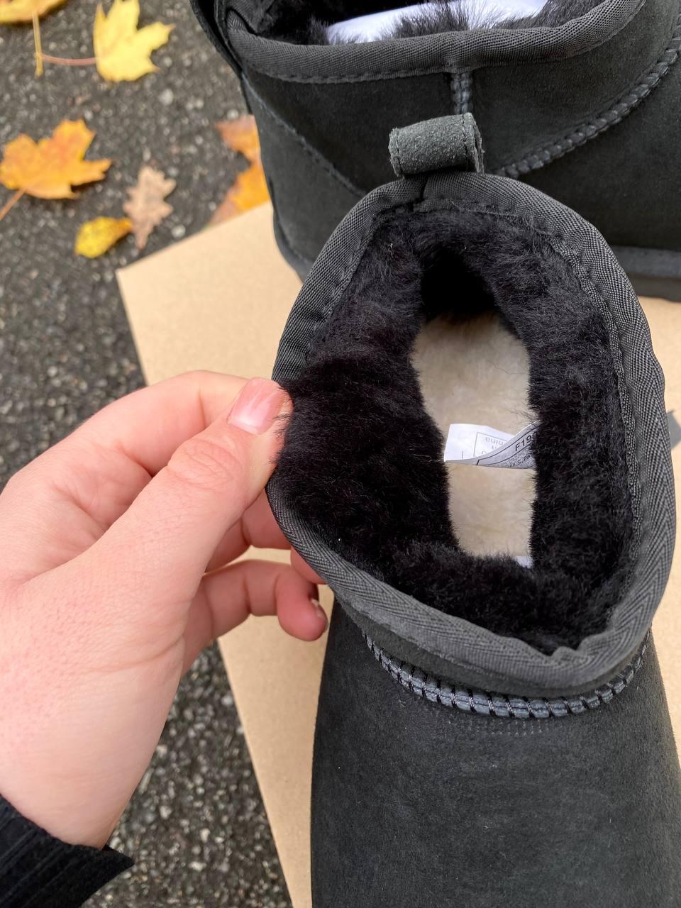 Ugg Ultra Mini Black v3