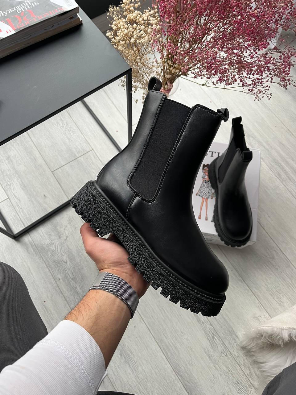 No Name Black Boots