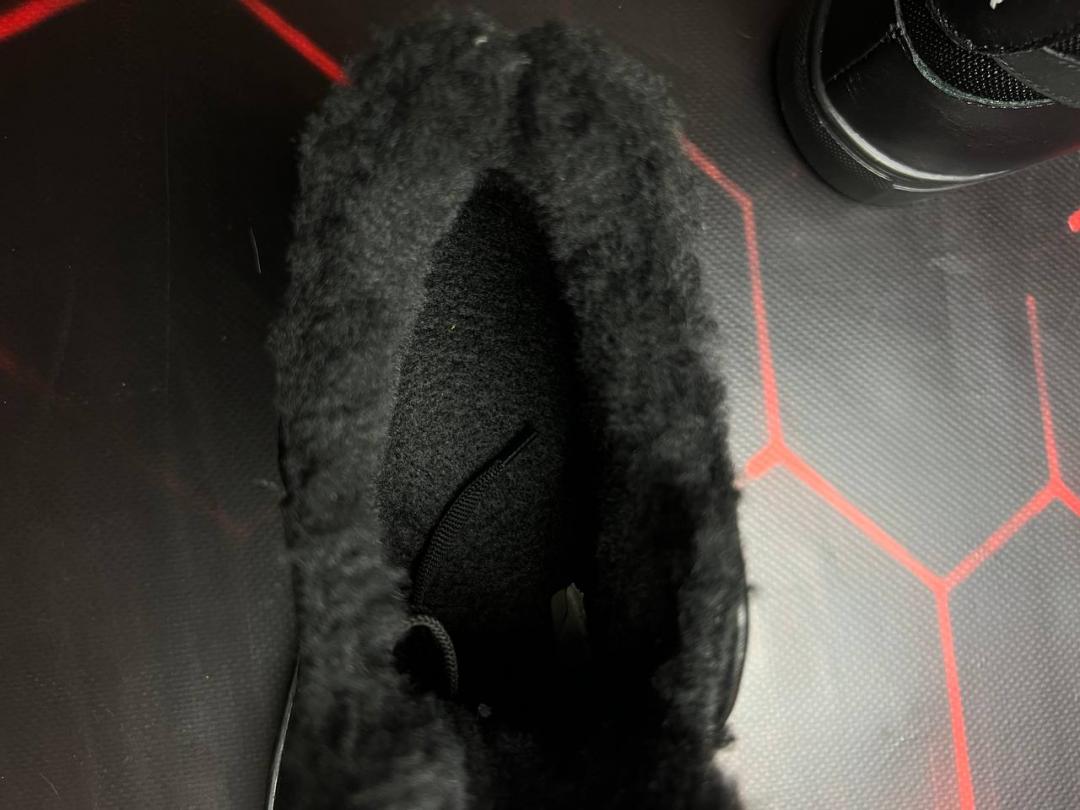 Nike Air Winter Black