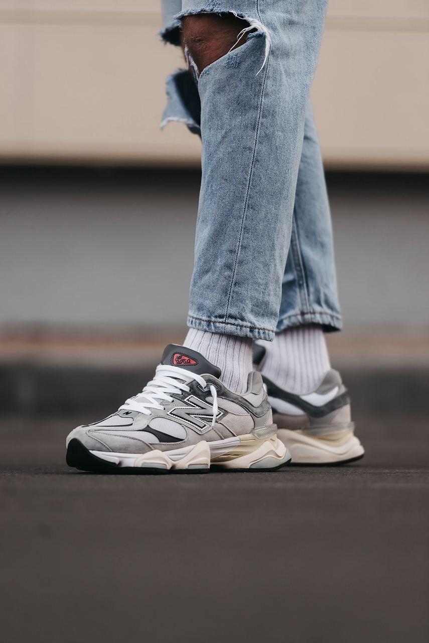 New Balance 9060 Gray