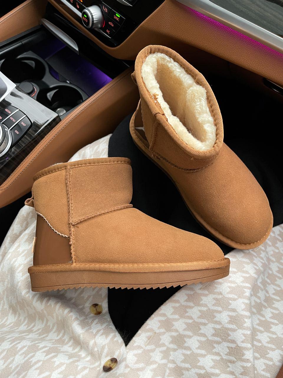 Ugg Mini Ginger