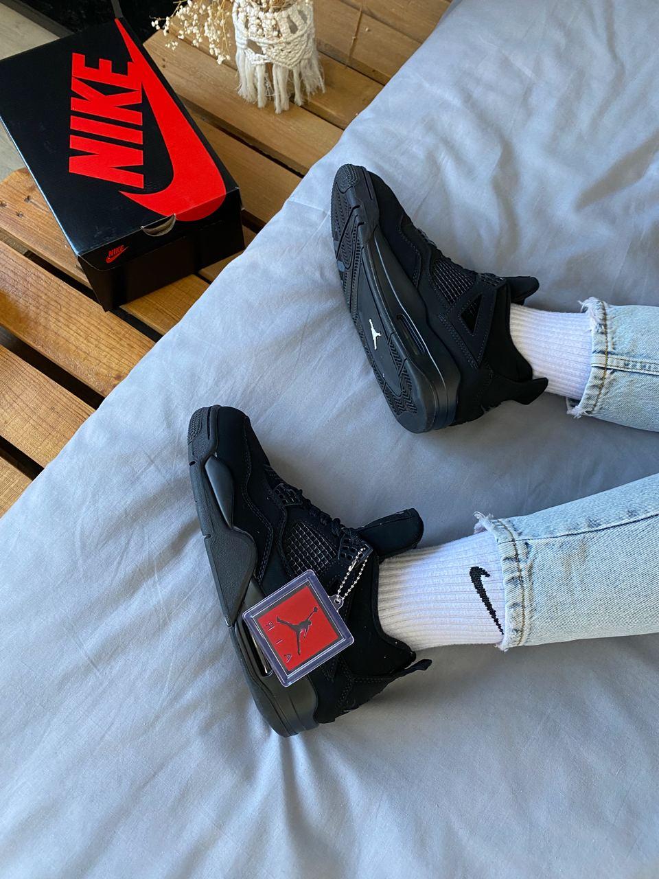 Nike Air Jordan 4 Retro Black Cat