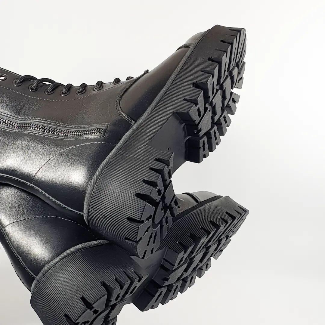 Balenciaga Boots Leather No Logo