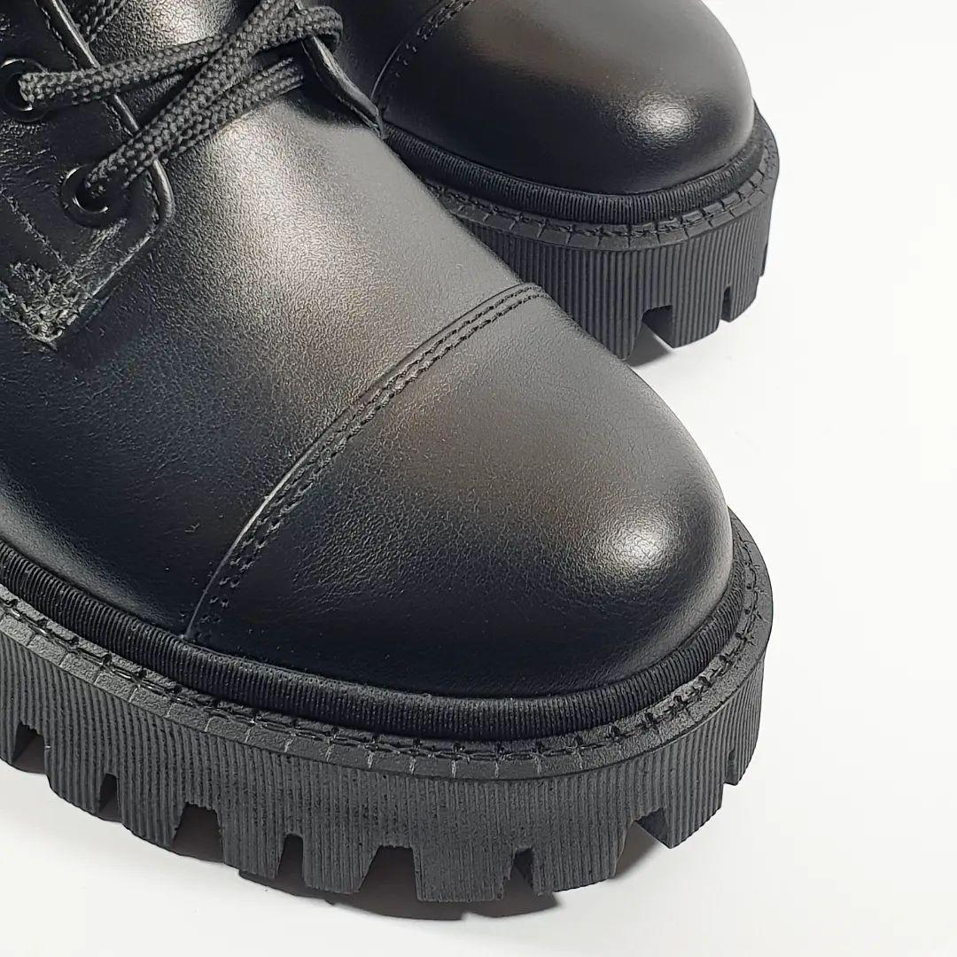 Balenciaga Boots Leather No Logo