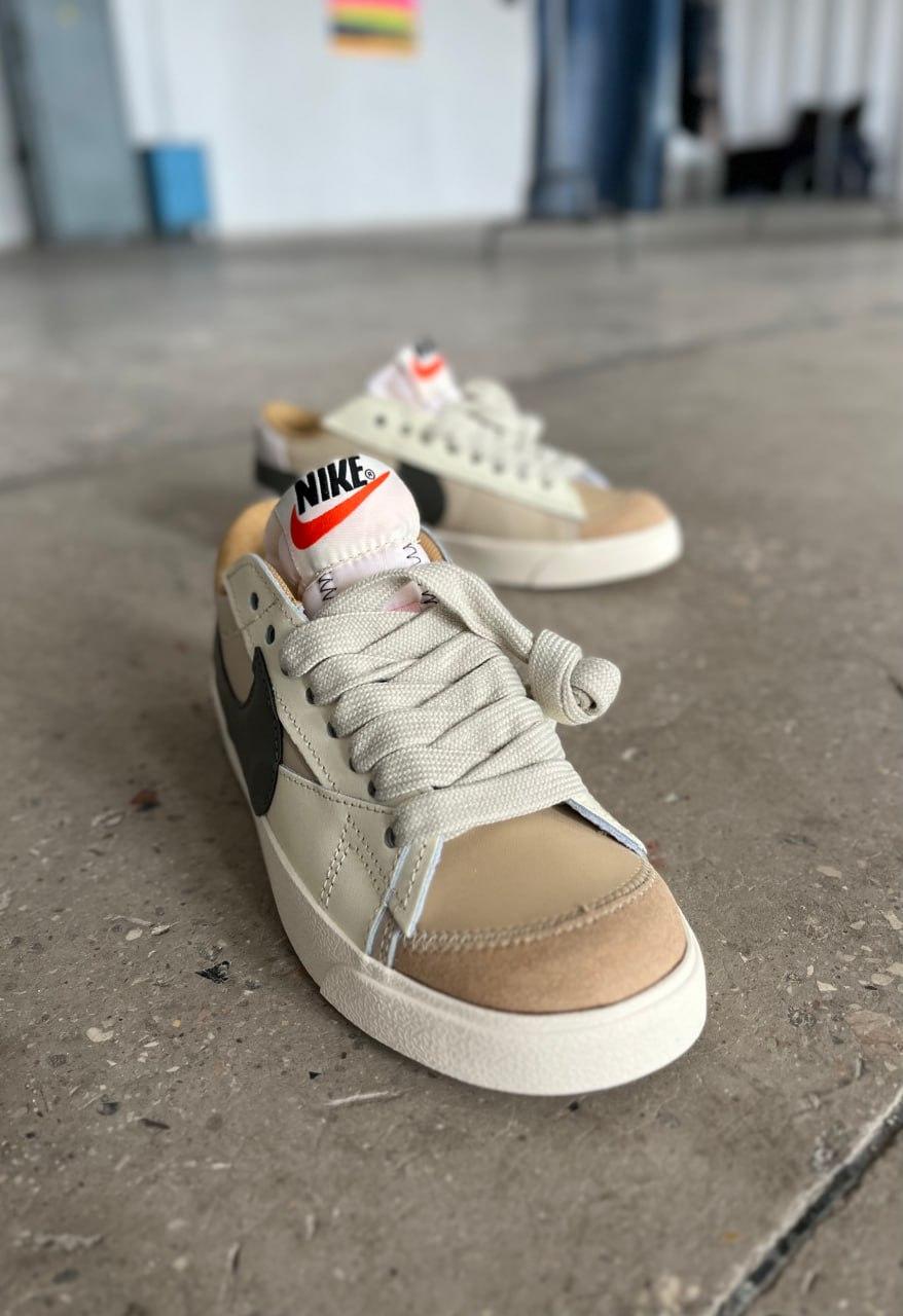 Nike Blazer Low 77 Jumbo Beige