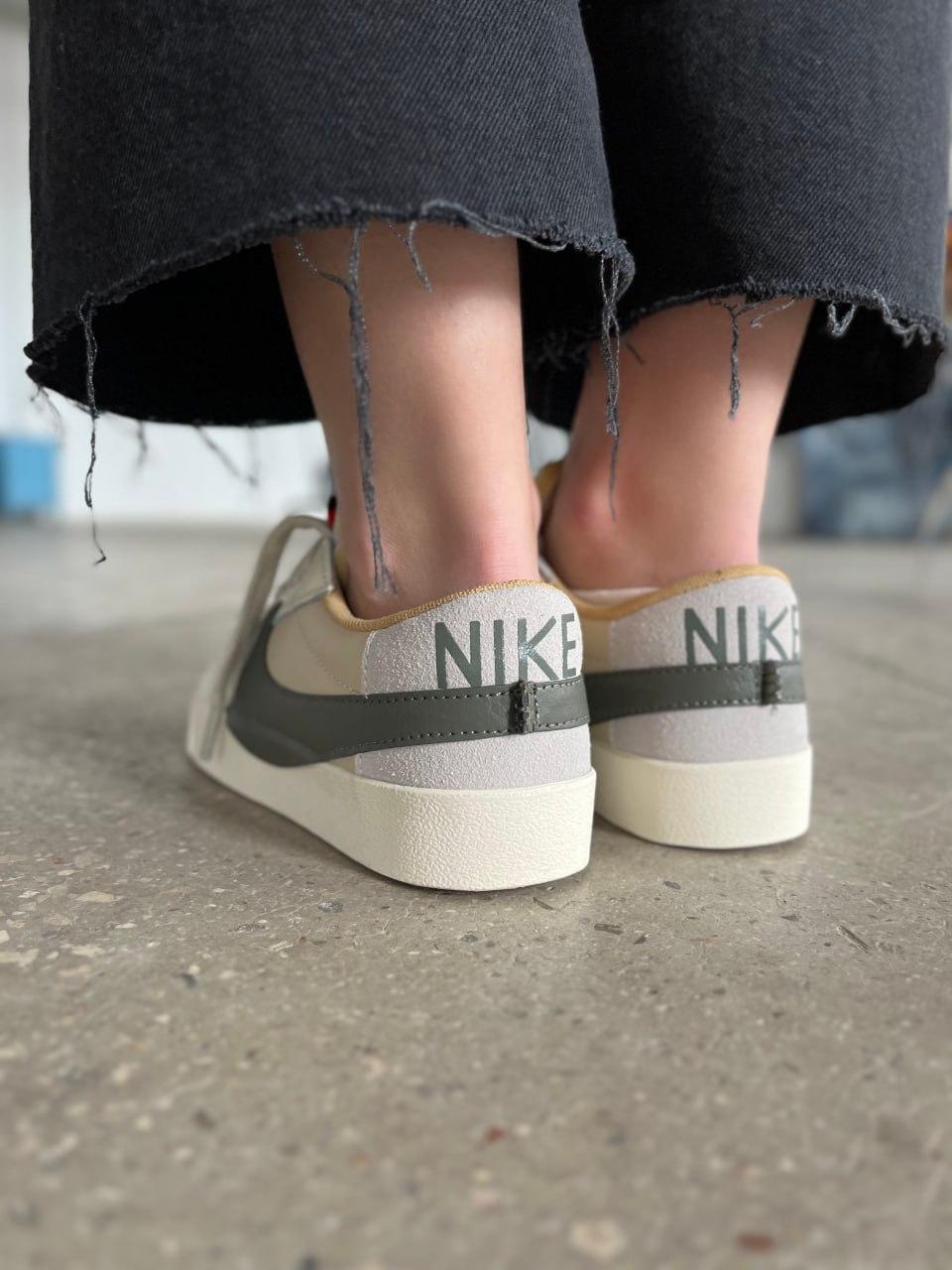 Nike Blazer Low 77 Jumbo Beige