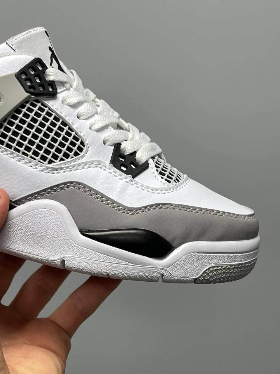 Nike Air Jordan 4 Retro Military Black