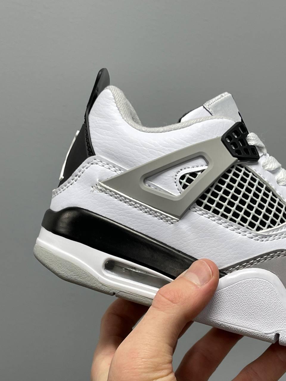 Nike Air Jordan 4 Retro Military Black