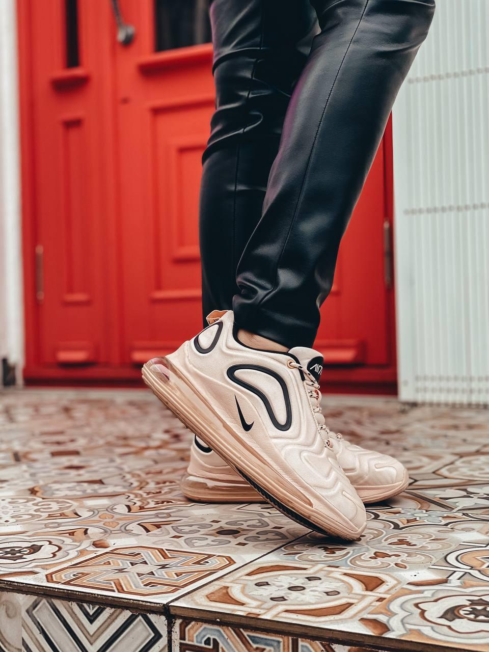 Nike Air Max 720 Pink Black