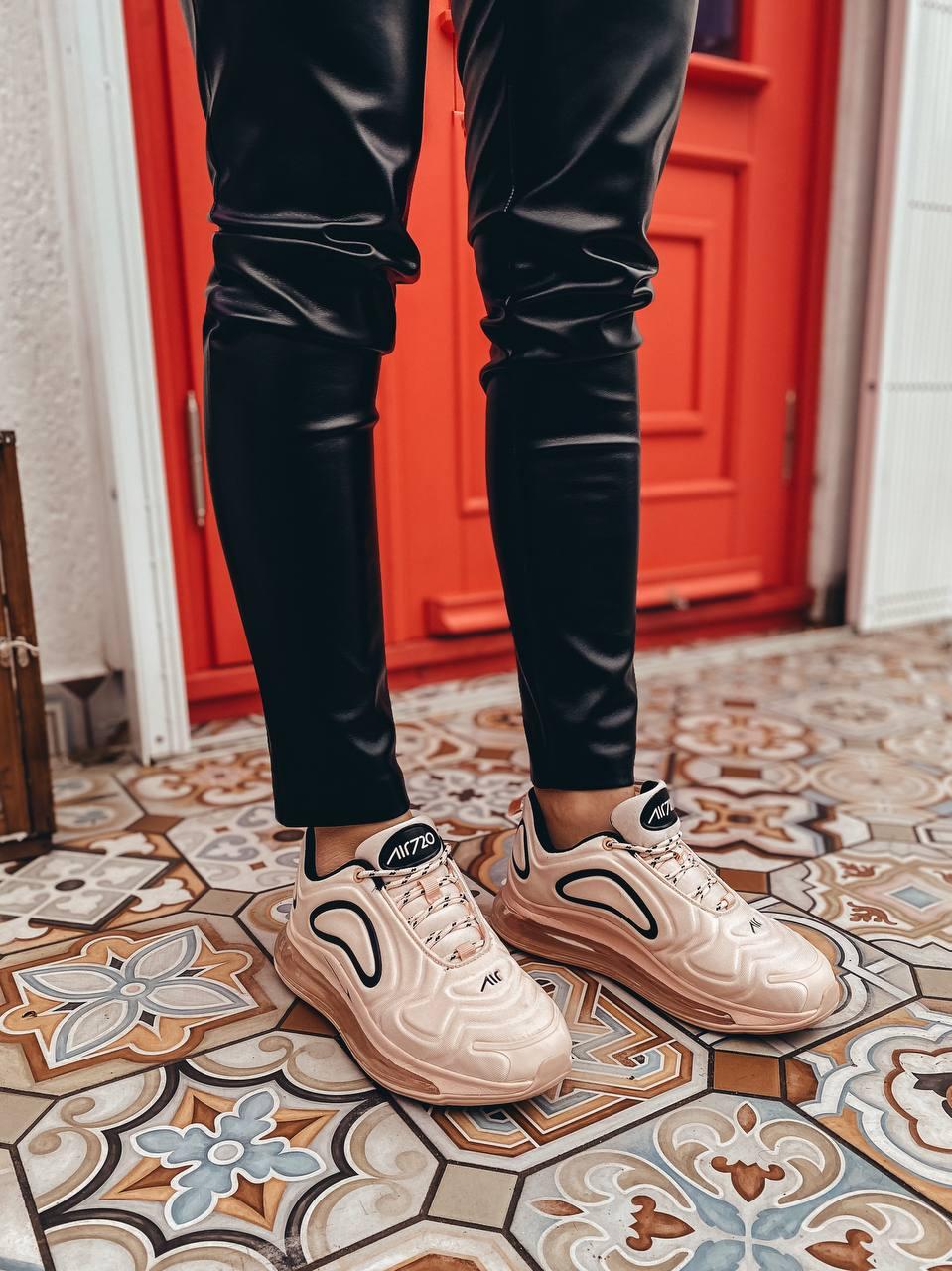 Nike Air Max 720 Pink Black