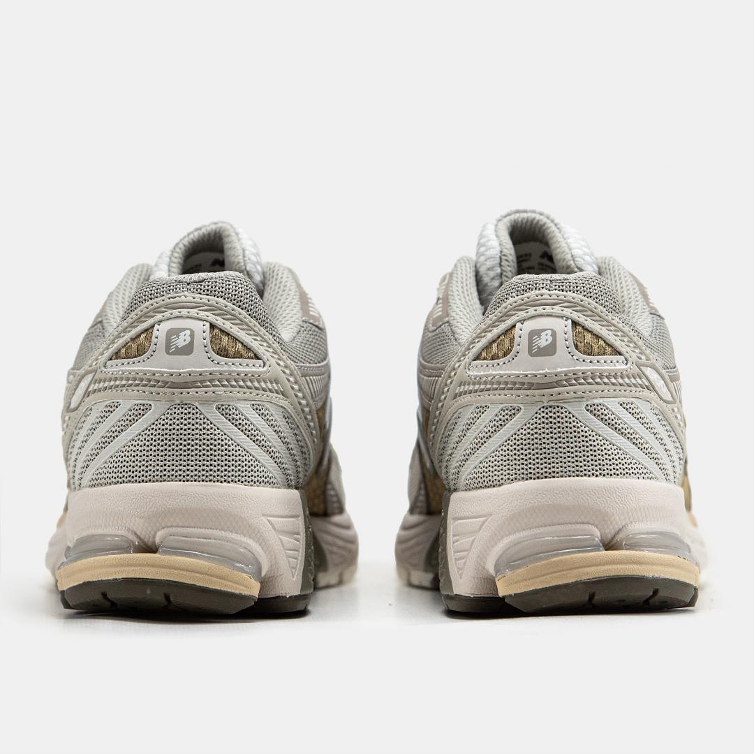 New Balance 860v2 Grey