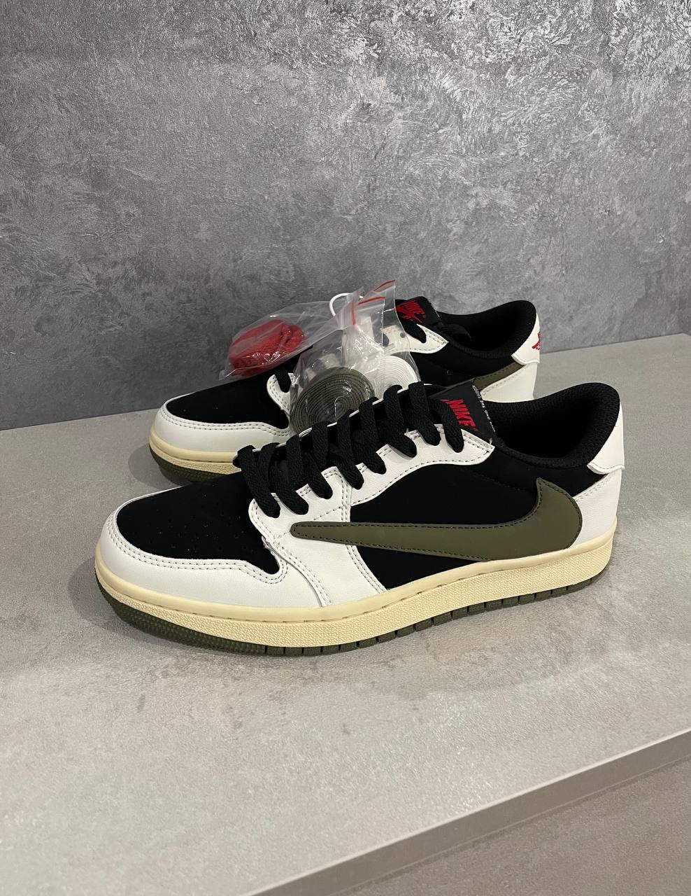 Travis Scott x Air Jordan 1 Low Olive