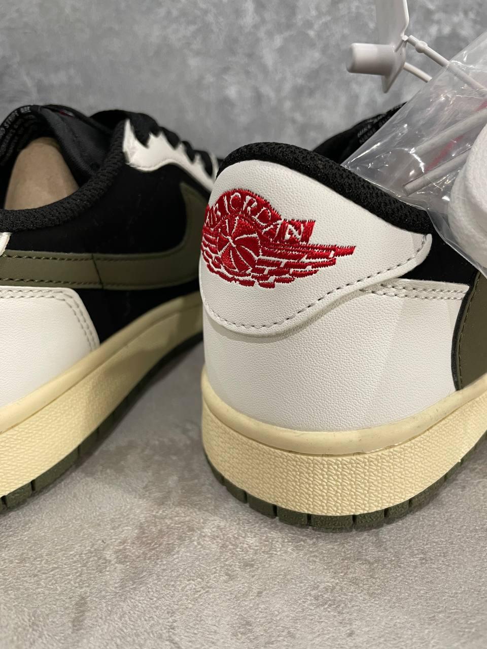 Travis Scott x Air Jordan 1 Low Olive