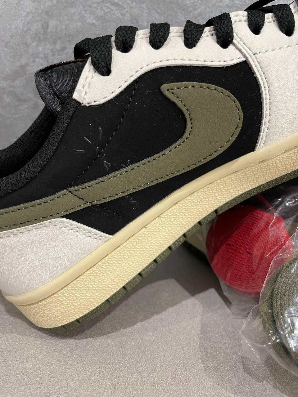 Travis Scott x Air Jordan 1 Low Olive