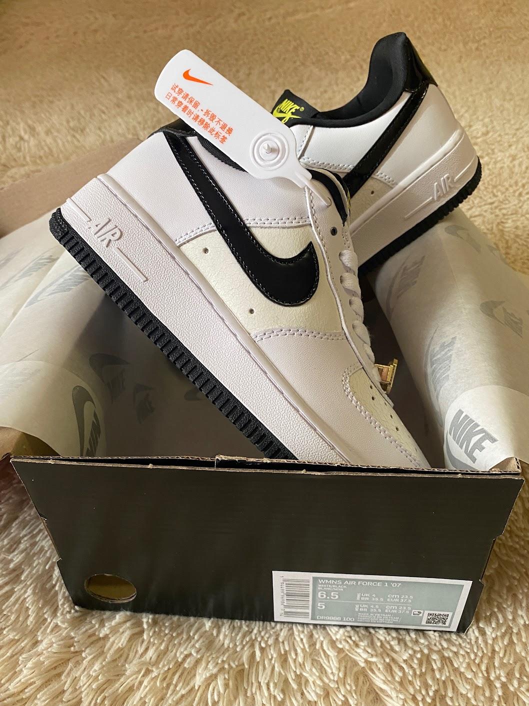 Nike Air Force 1 GS World Champ DR9866-100