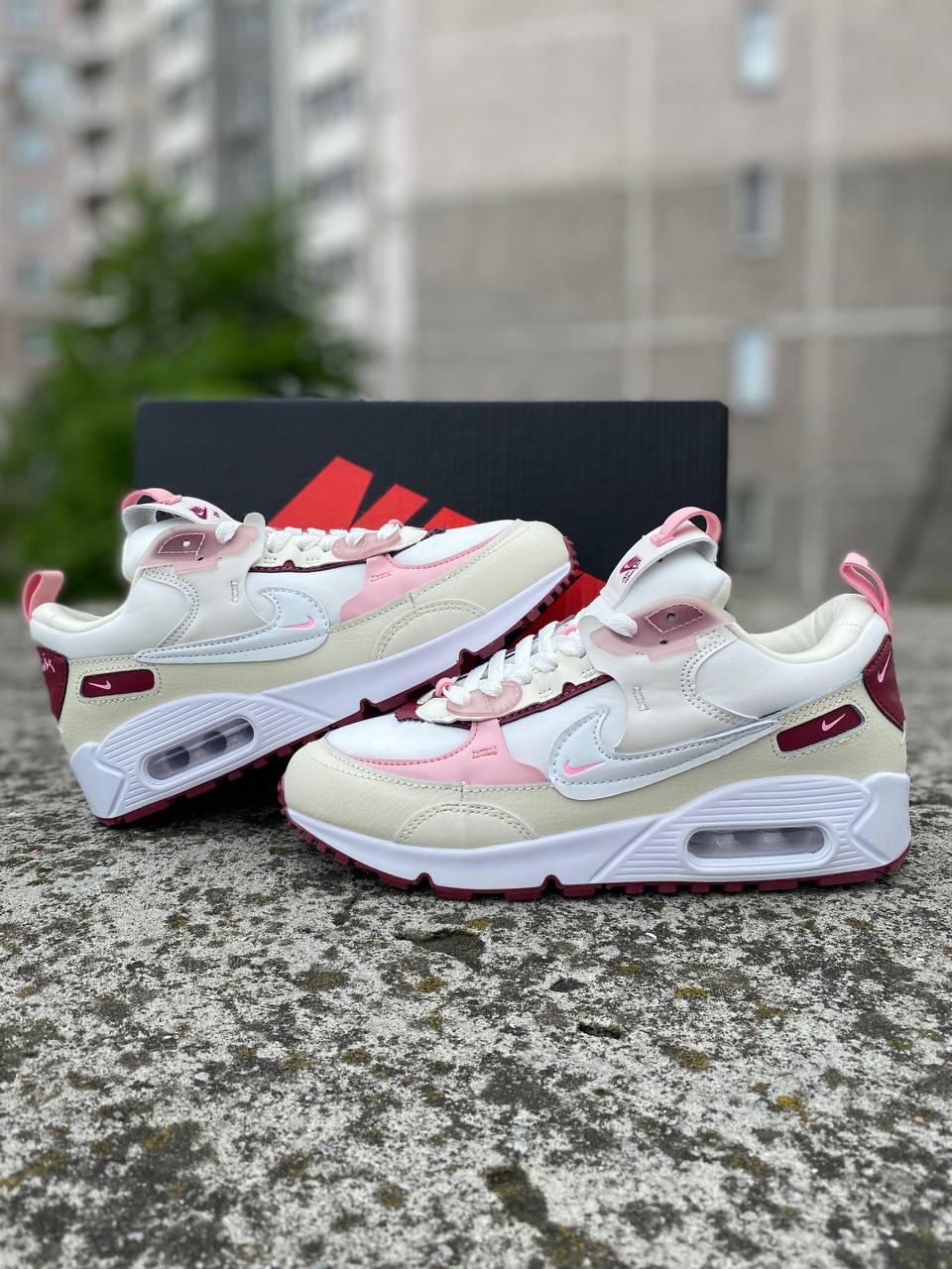 Nike Air Max 90 Futura Valentine's Day FD4615-111