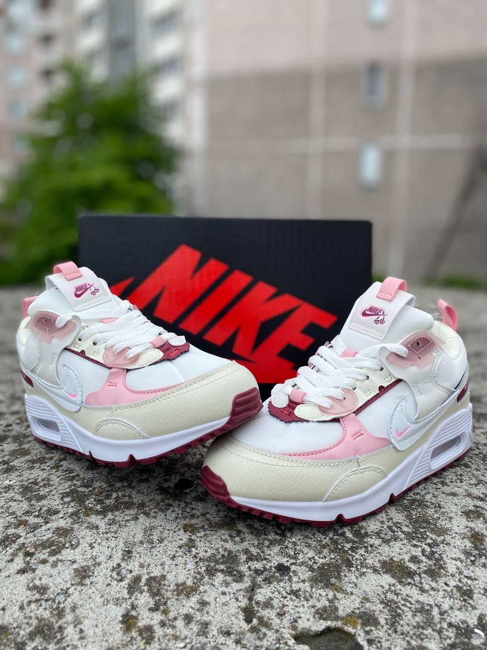 Nike Air Max 90 Futura Valentine's Day FD4615-111