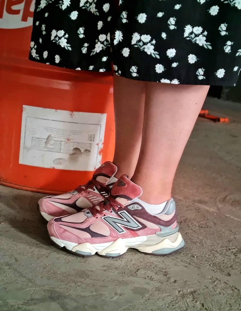 New Balance 9060 Cherry Blossom