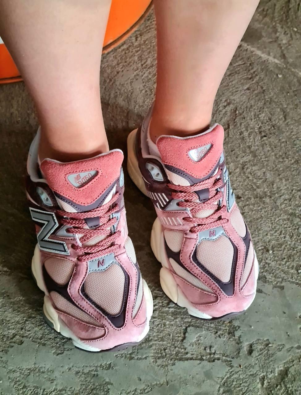 New Balance 9060 Cherry Blossom