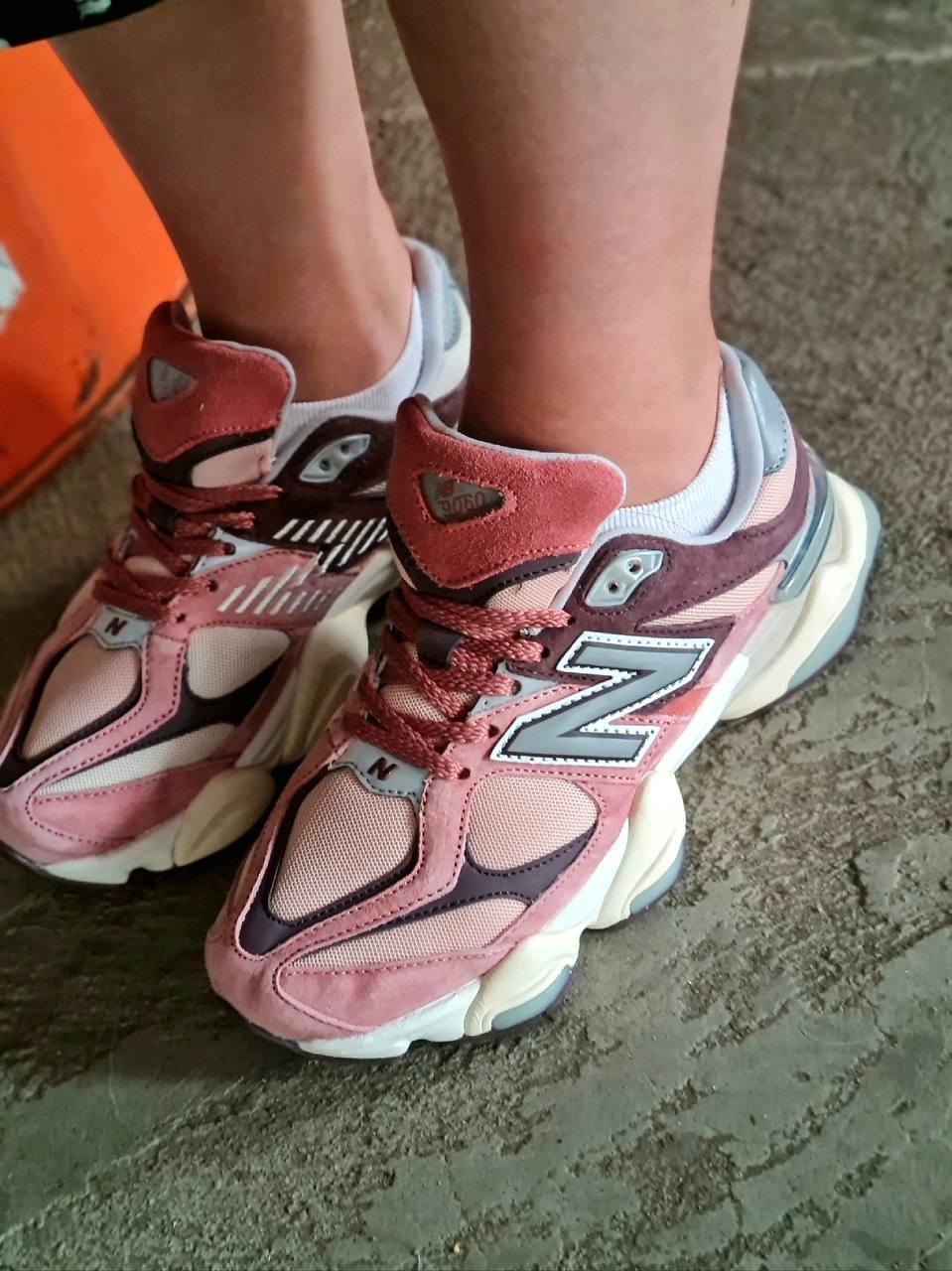 New Balance 9060 Cherry Blossom