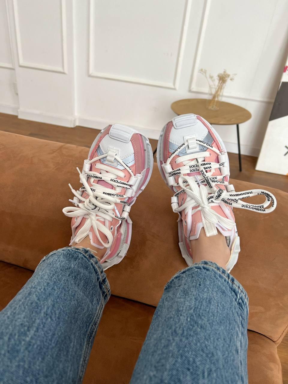 DG Space Light Pink